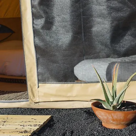Acampale - Glamping Lanzarote - Arrieta Luxusní stan *